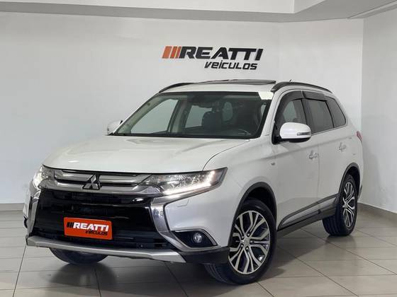 MITSUBISHI OUTLANDER 3.0 GT 4X4 V6 24V GASOLINA 4P AUTOMÁTICO
